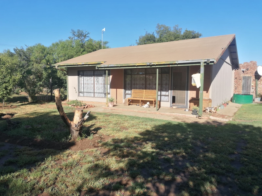 4 Bedroom Property for Sale in Christiana North West
